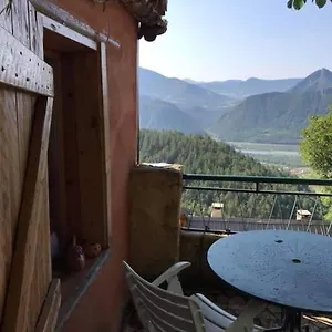 Hébergement de vacances Maisonnette Avec Terrasse Et Vue Imprenable, Théus